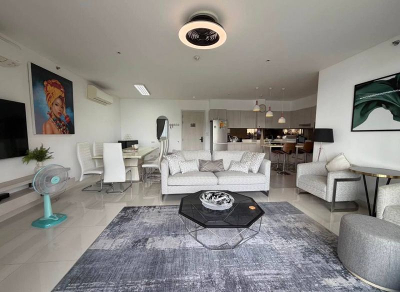 3-Bedroom Apartment in Cassia Residences