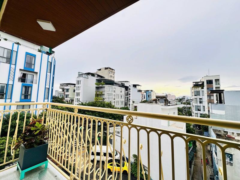 Studio Apartment on My Khe 1 Street