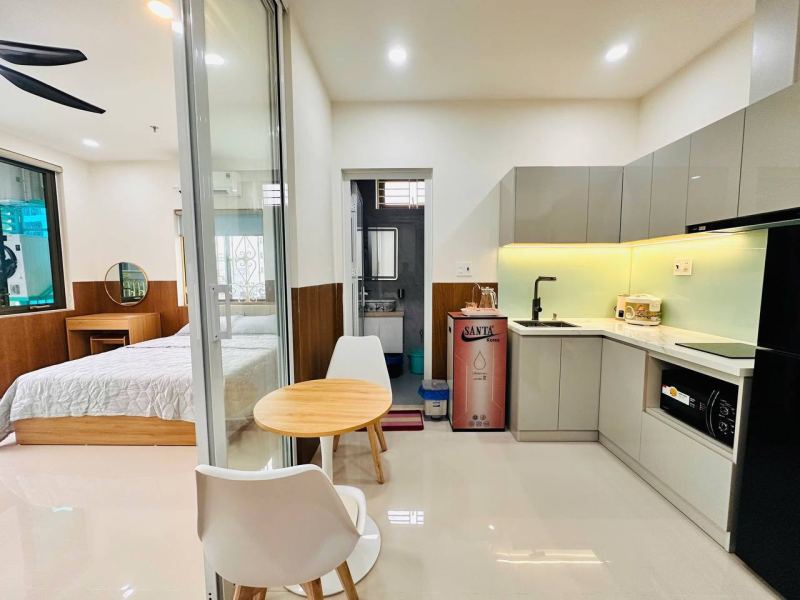 Studio Apartment on My Khe 1 Street