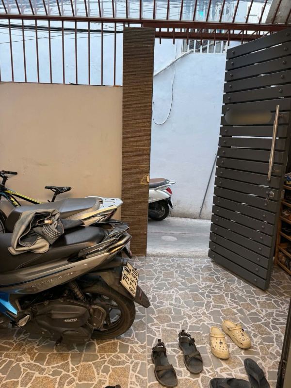 2-Bedroom House on Thong Nhat Street