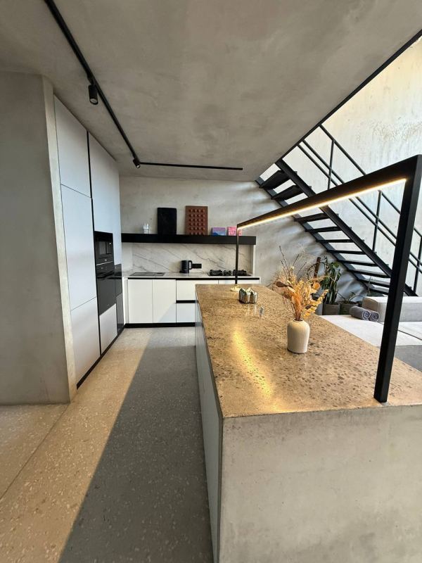 1 Bedroom Loft Villa in Canggu