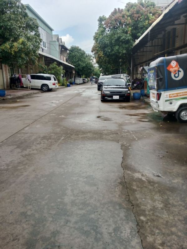 2 Bedroom House Near Veng Sreang Road