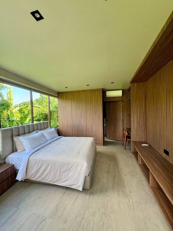 3‑Bedroom Villa in Perenenan