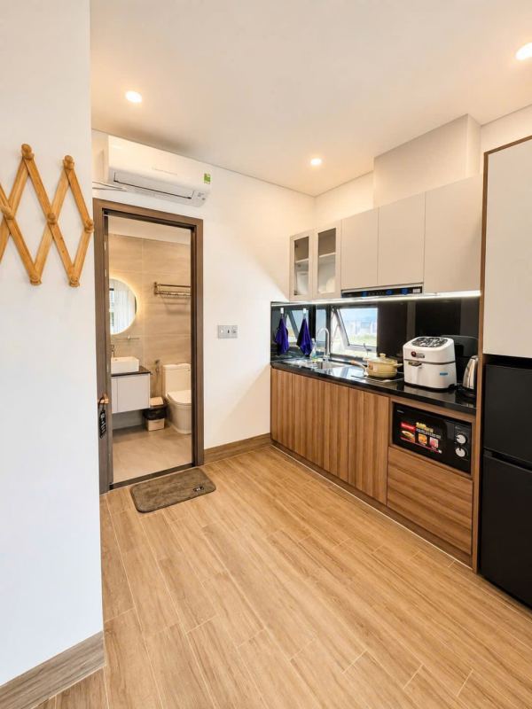 1-Bedroom Apartment with Balcony in An Thuong Area