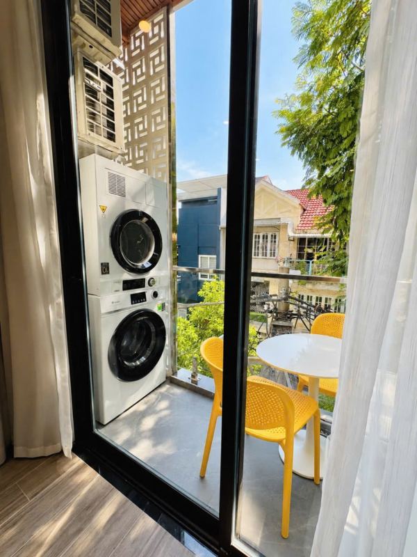 1-Bedroom Apartment with Balcony in An Thuong Area