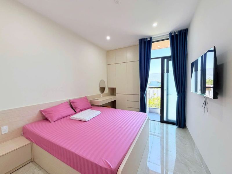 1-Bedroom Apartment on Chu Huy Man Street