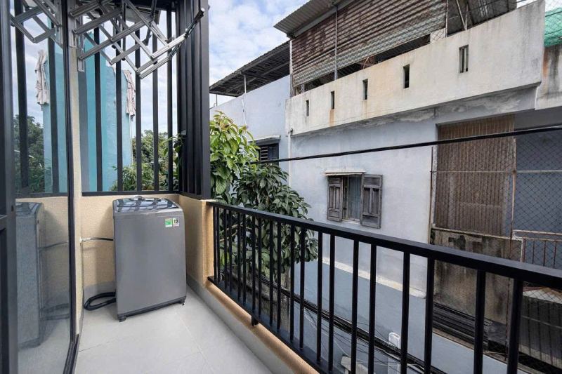 Studio with balcony Room 102