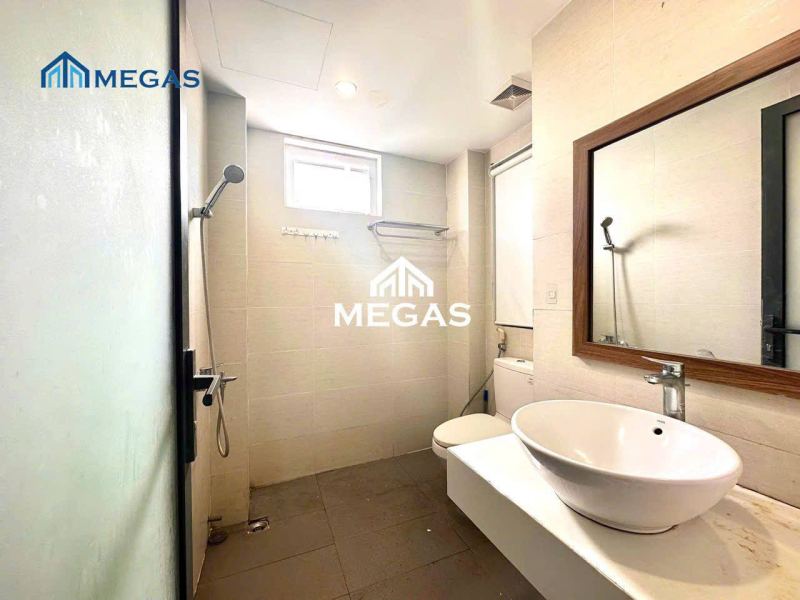 Studio Apartment with Balcony in Nha Trang