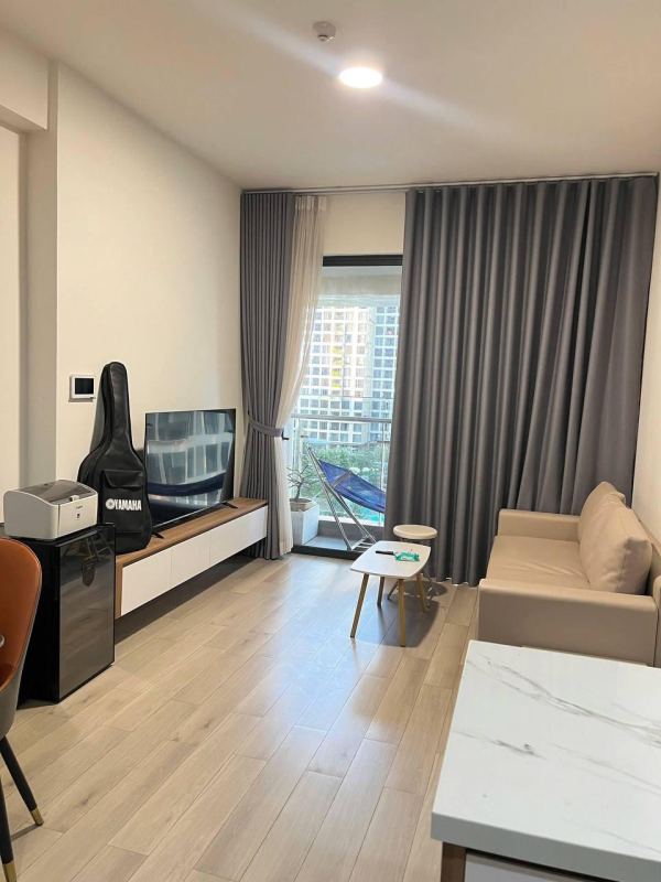 2 Room Apartment on Low Floor