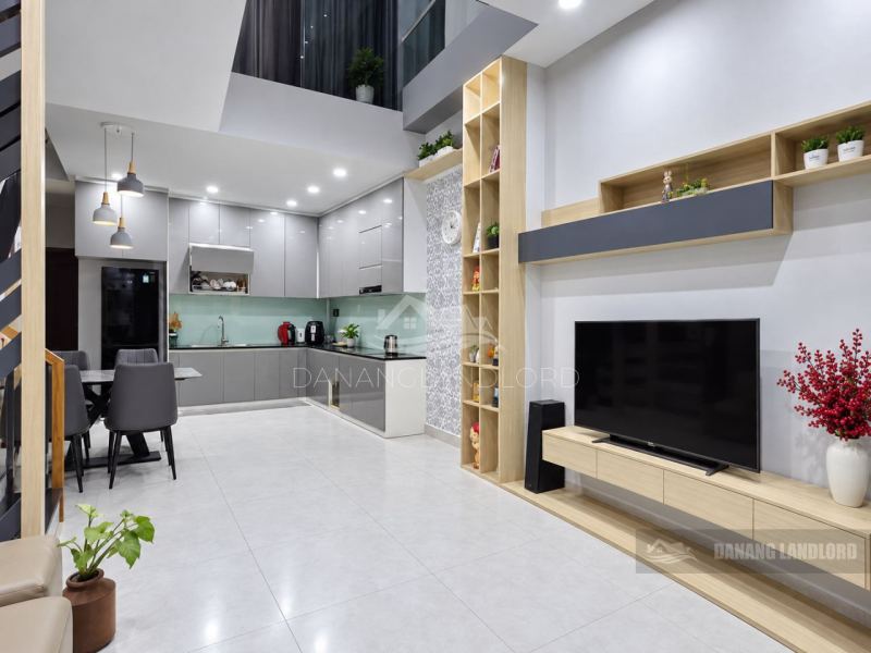 3‑Bedroom House Near Han River Bridge