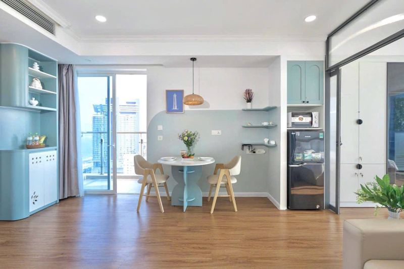 One‑Bedroom Corner Apartment with Two Balconies