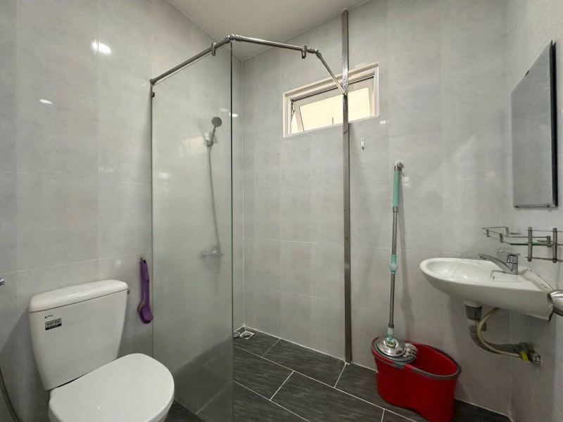 1-Bedroom Apartment with Balcony in Ha Quang 2