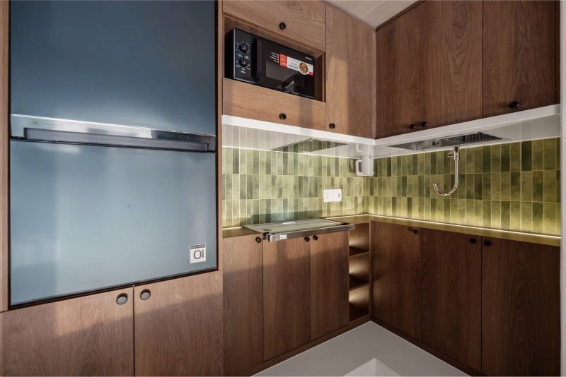 2 Bedroom Apartment on Doan Khue Street