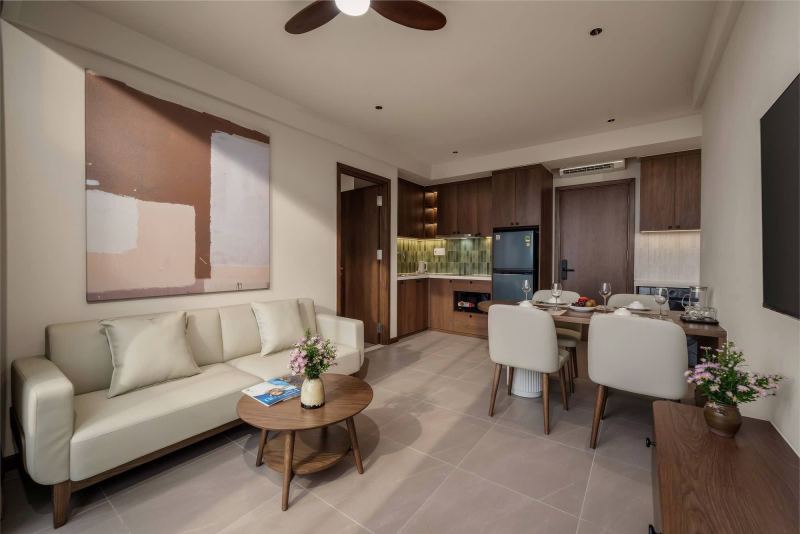 2 Bedroom Apartment on Doan Khue Street