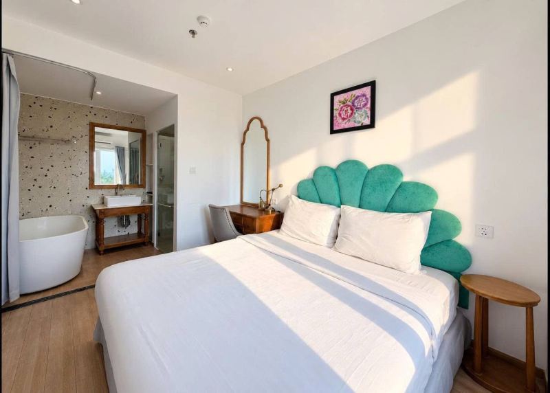 2-Bedroom Apartment in Khue My on Vo Nguyen Giap