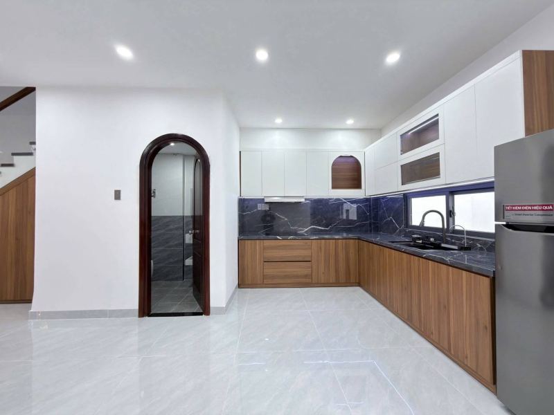 Brand New 3-Story House in City Center