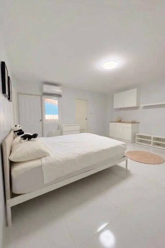Apartment in Cozy Living Service Apartment