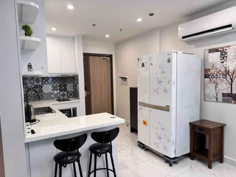 2-Bedroom Apartment