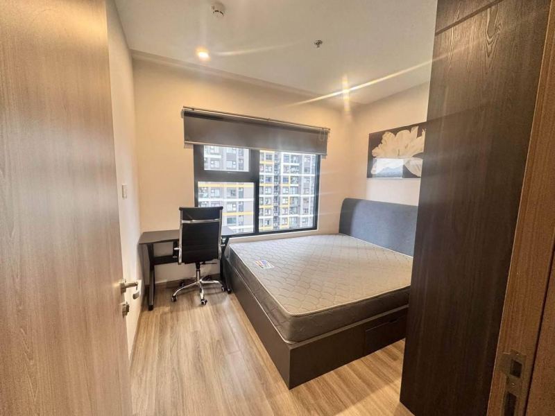 2-Bedroom Apartment