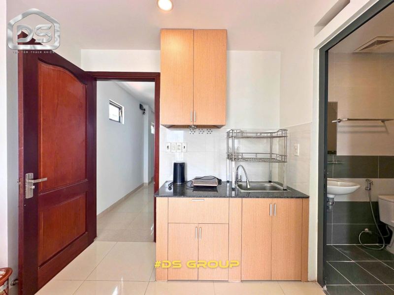 Studio Apartment on Hoang Dieu