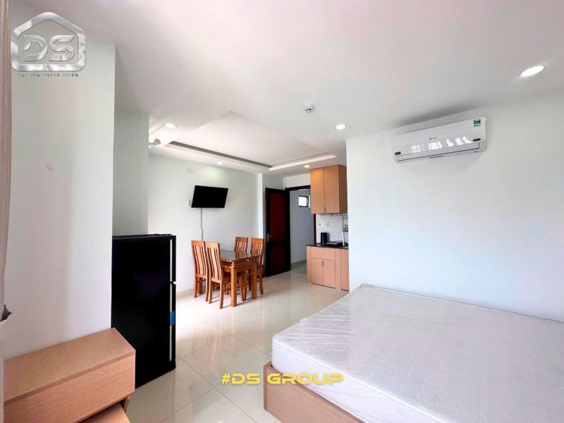 Studio Apartment on Hoang Dieu