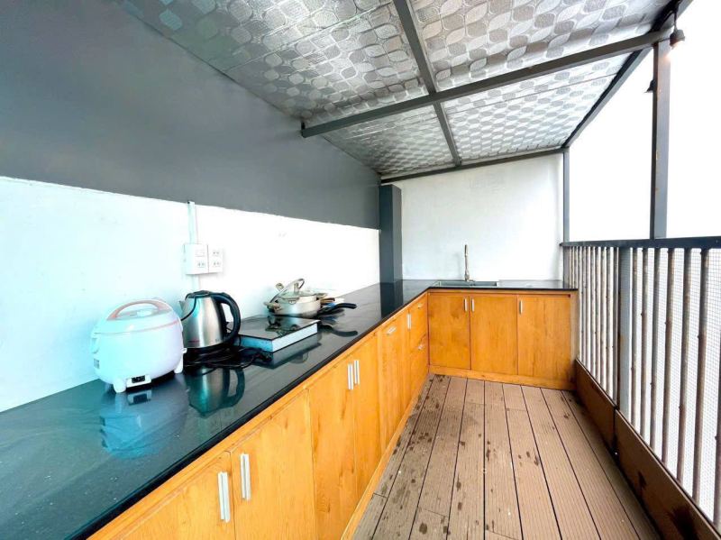 1 Bedroom Two-level Apartment in Hung Vuong