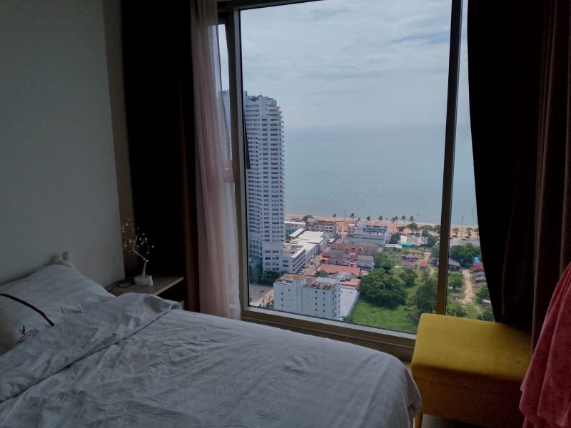 1-Bedroom Apartment in Atlantis Condo