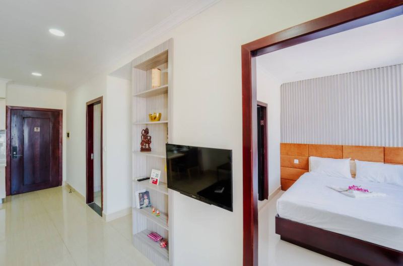 2-Bedroom Apartment in GR-006
