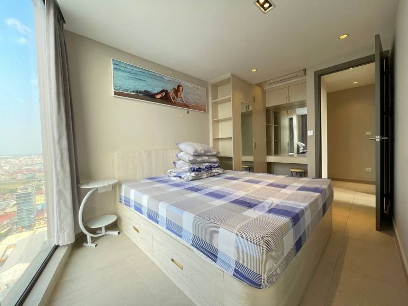 3-Bedroom Condo in Time Square 3