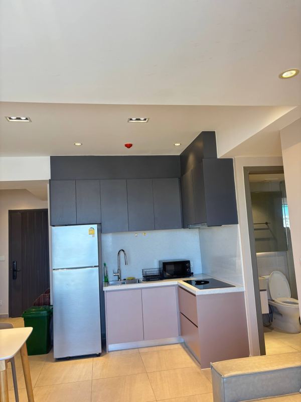 3-Bedroom Condo in Times Square 3