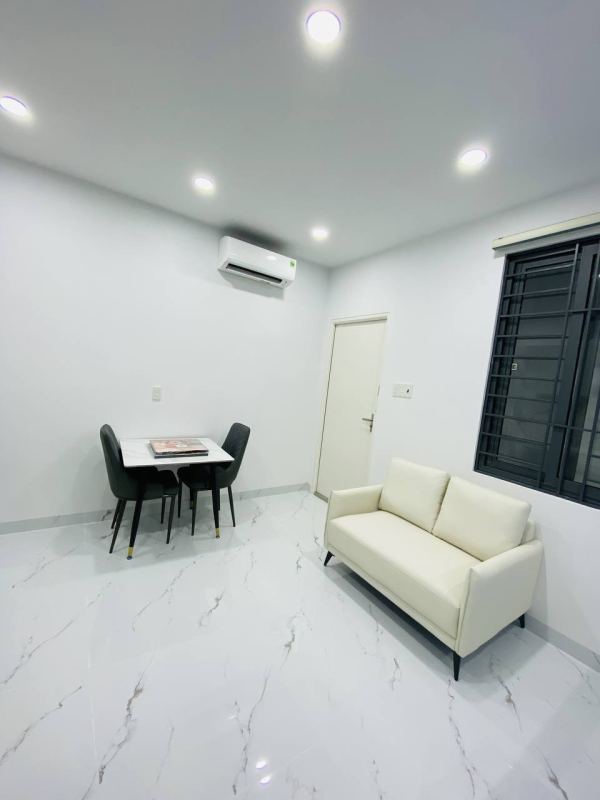 Studio with Balcony and Sea View in Vinh Nguyen
