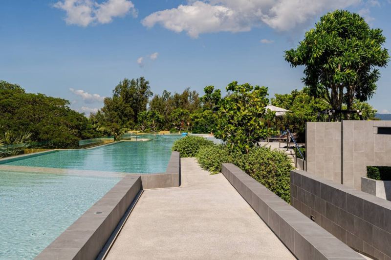 2 Bedroom Apartment in Laguna Beachside Residences 1305