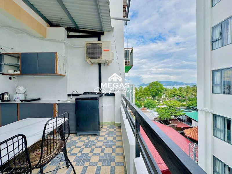 1 Bedroom Penthouse Apartment in Tran Phu