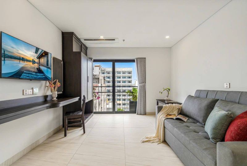 1-Bedroom Apartment with Pool on Le Van Quy Street