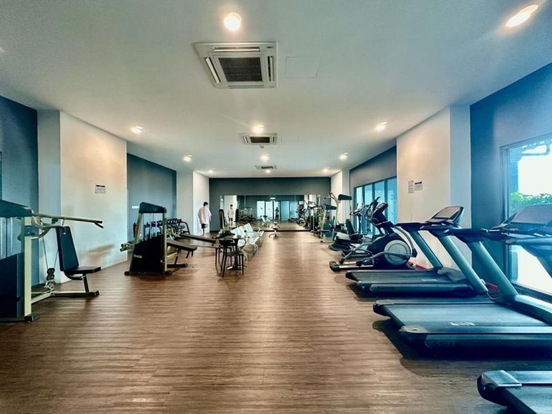 2BR Condominium in Canopy Hills