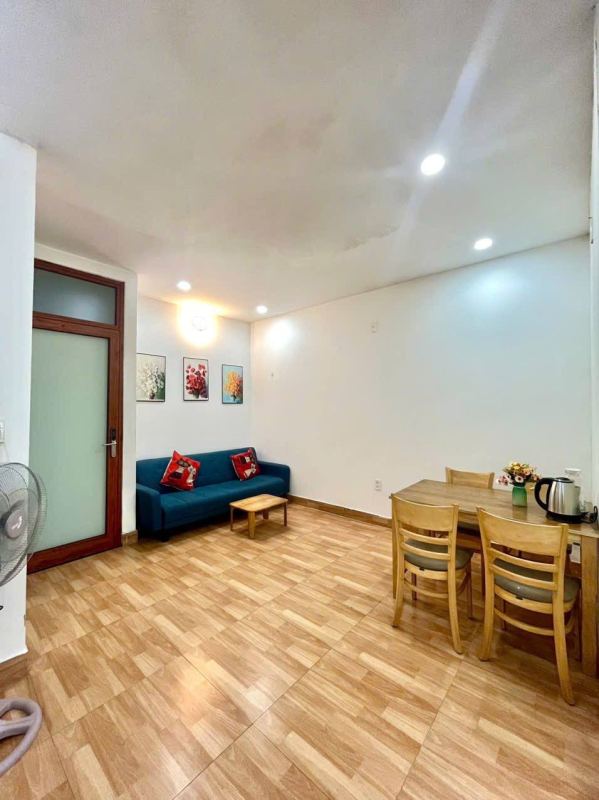 1BR Apartment on Le Van Huu Street, My An