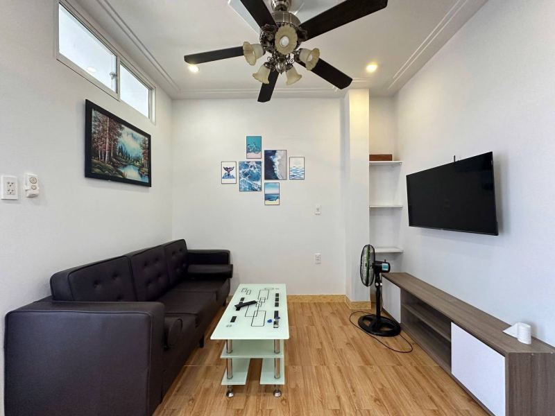 2-Bedroom Apartment in Vinh Diem Trung
