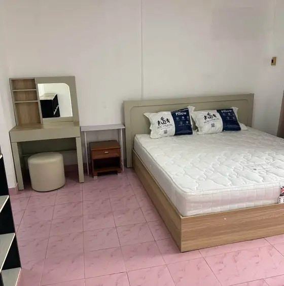 1BR Condominium in Baan Sukhumvit 77