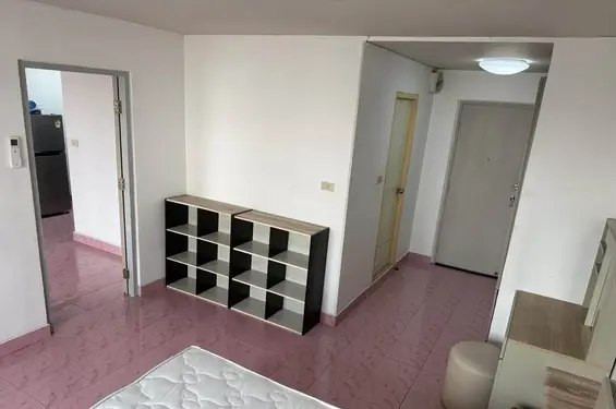 1BR Condominium in Baan Sukhumvit 77