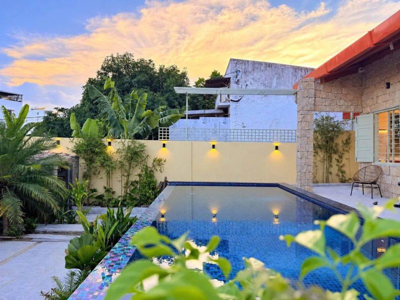 3BR Villa with Pool and Garden in Vinh Hoa