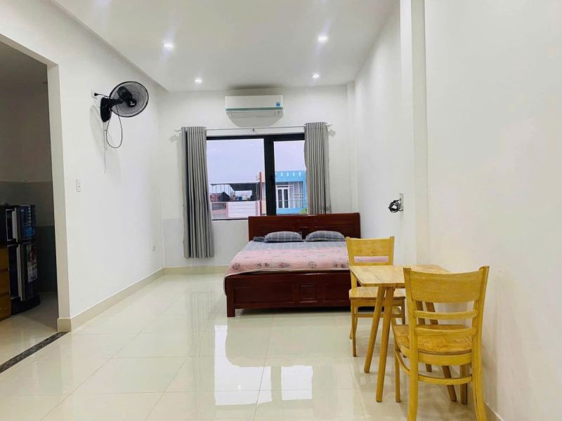 Studio Room 402 with Balcony in Ngu Hanh Son