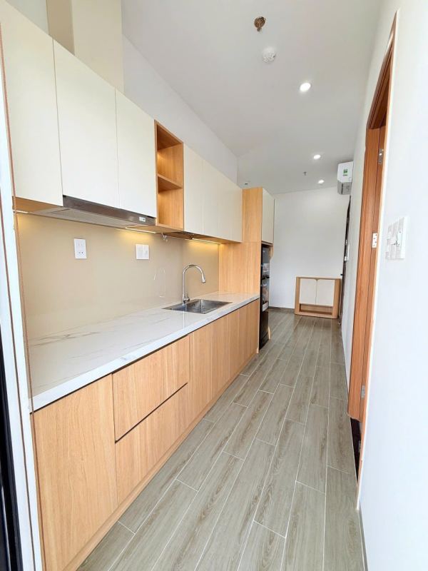 1 Bedroom Apartment Room 602 with Balcony in Ngu Hanh Son