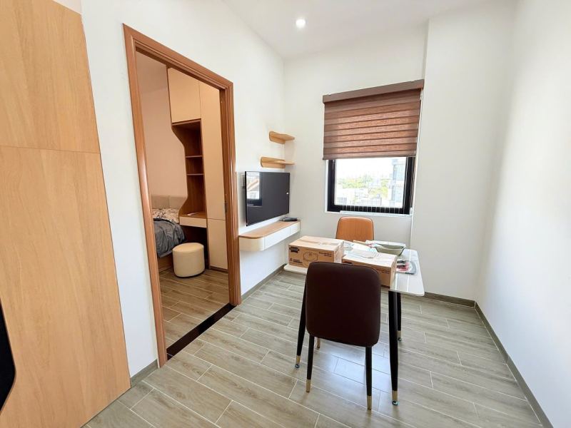 1 Bedroom Apartment Room 602 with Balcony in Ngu Hanh Son