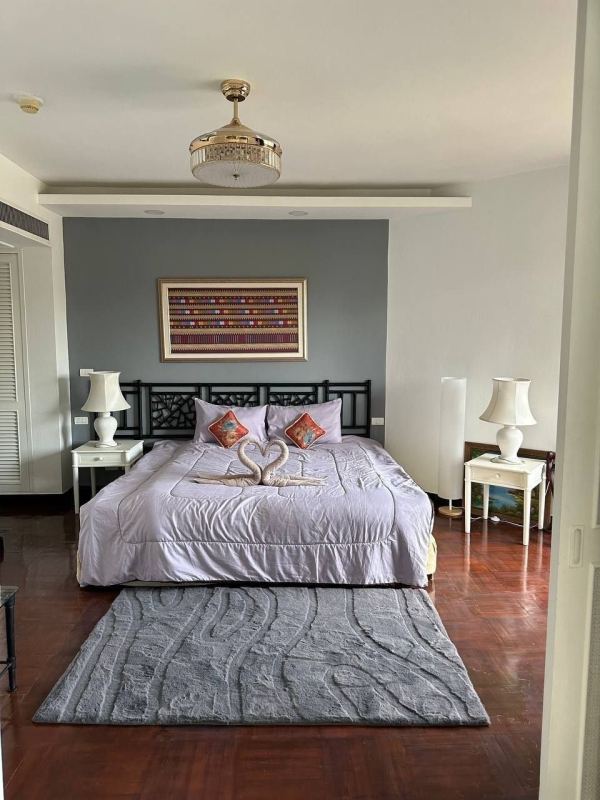 Apartment in Allamanda Laguna