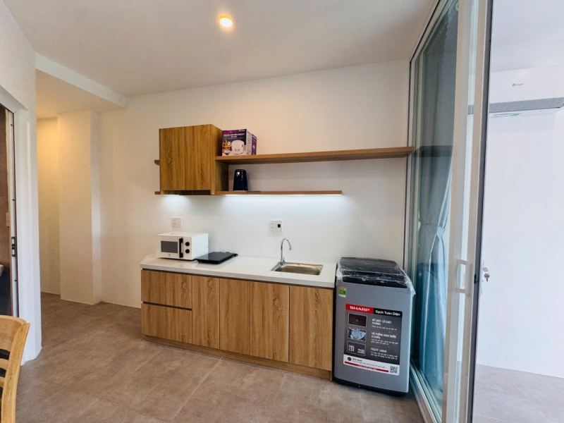 1‑Bedroom Apartment with Balcony