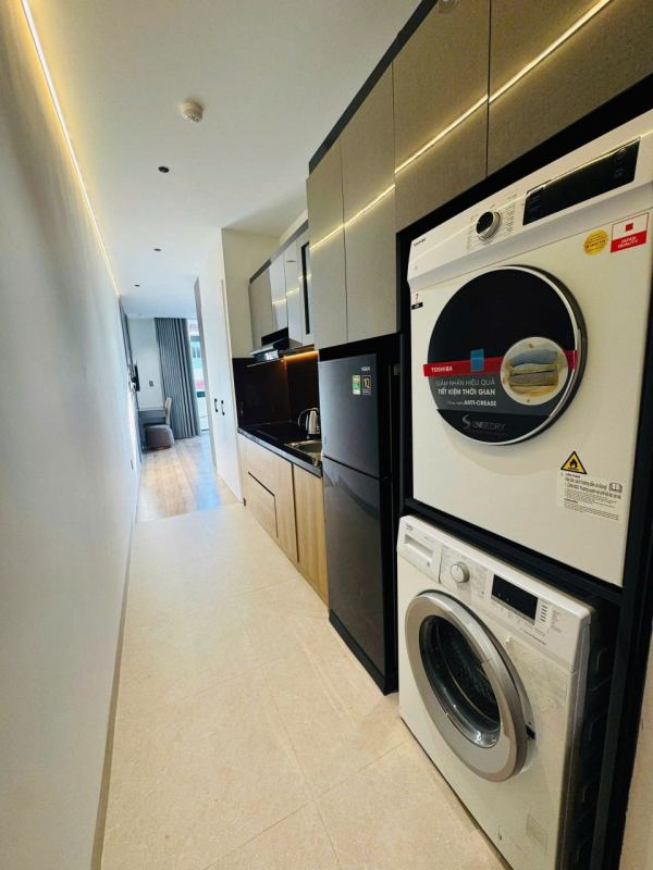 Studio Room 303 on Phan Thuc Duyen Street