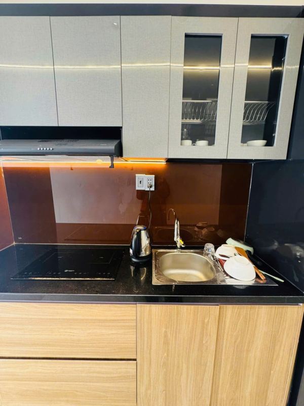 Studio Room 303 on Phan Thuc Duyen Street