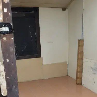 Room in Charoen Rat