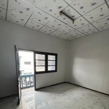 6-Bedroom Townhouse on Pracha Uthit Road