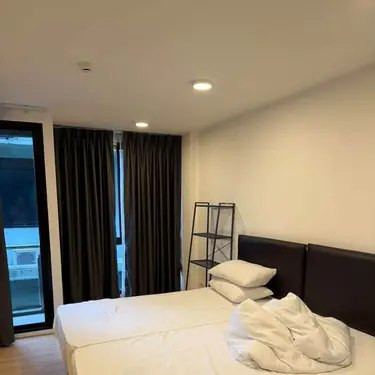 1-Bedroom Condo at Chateau in Town Pinklao